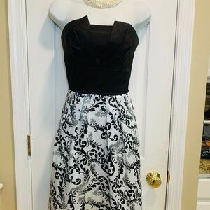 White House Black Market Strapless Fit and Flare Cocktail Dress